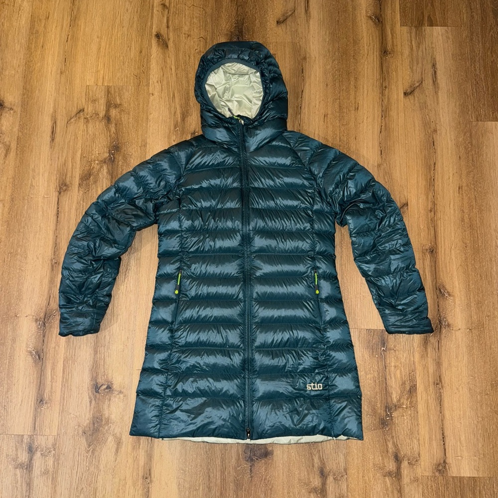 Stio Women's hometown down parka